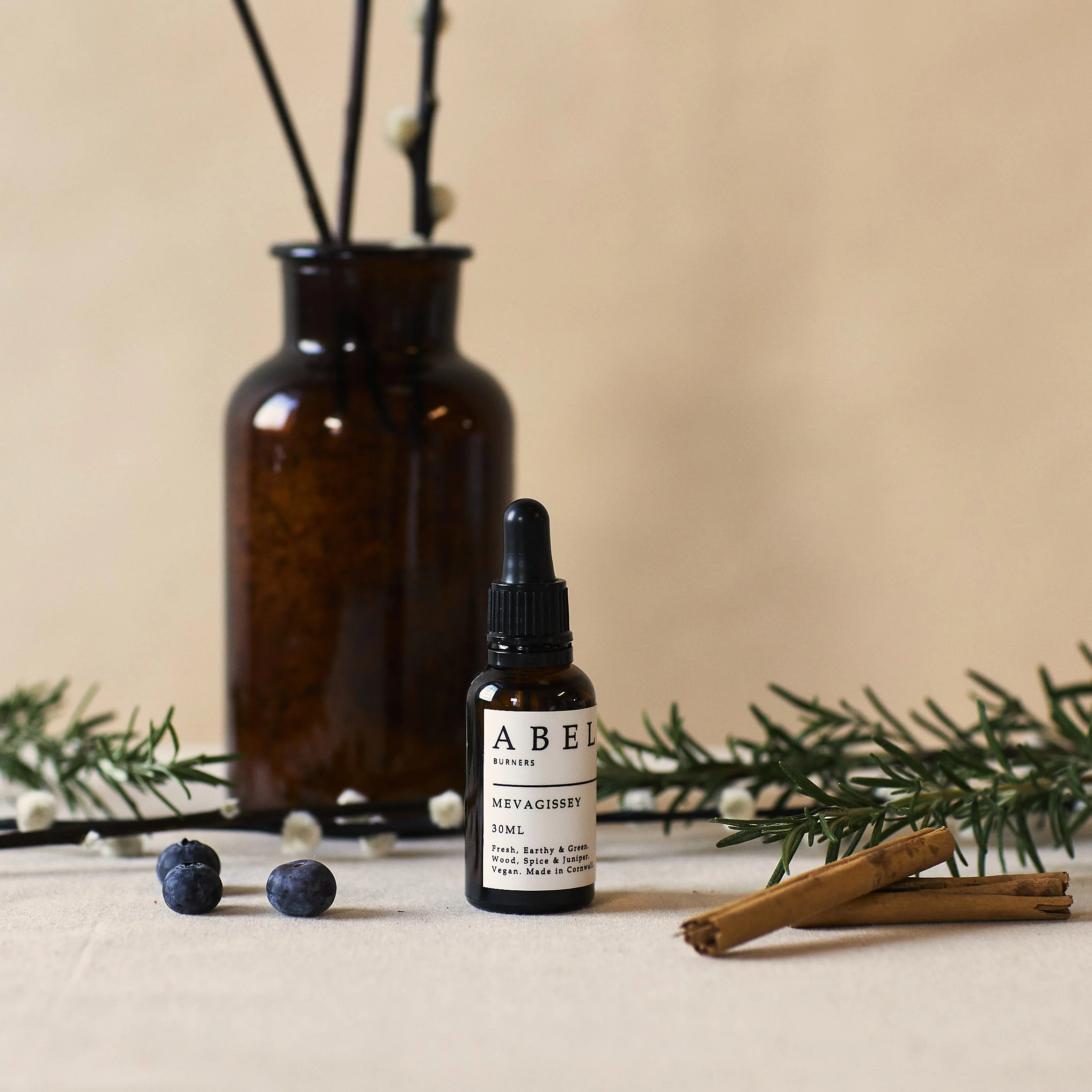 Mevagissey 30ml Oil - Juniper, Earth & Grass - Image 3