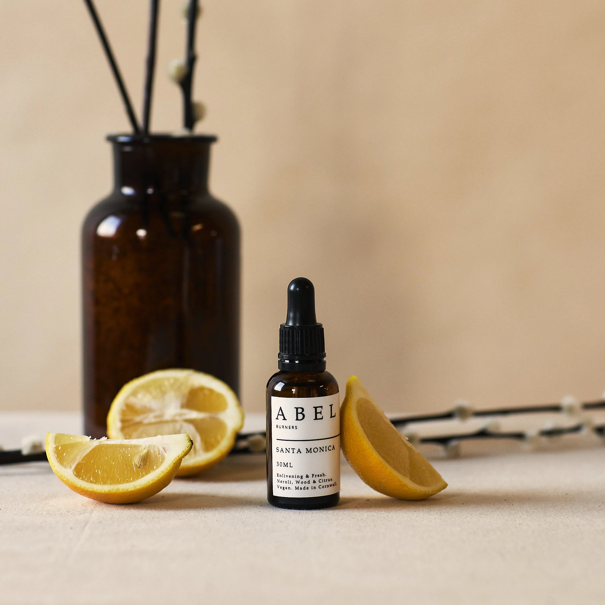 Santa Monica 30ml Oil - Lemon, Neroli & Sweet Wood - Image 3